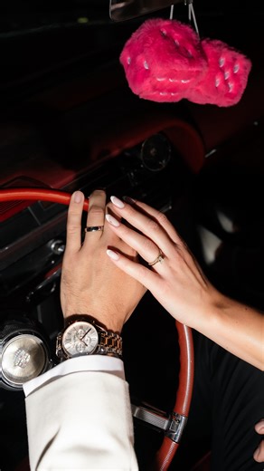 I had the most amazing 2025 couples. Excited to meet my 2026 couples! 🥂 #vegaselopement #vegaselopementphotographer #elopeinvegas #lasvegasweddingphotographer #vegaswedding | Risky Exposure Photography