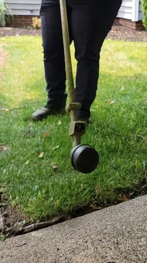 7.2K views · 22 reactions | Oddly, satisfying watching a little slow motion flip Edging 勺 | Spencer Lawn Care & Life | Facebook