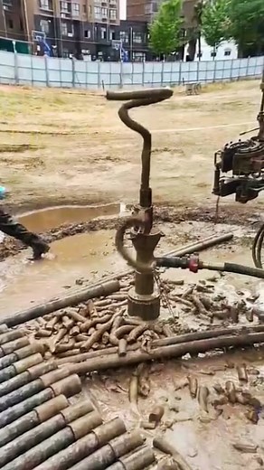 Using Hydraulic Jack for Concrete Slab Lifting