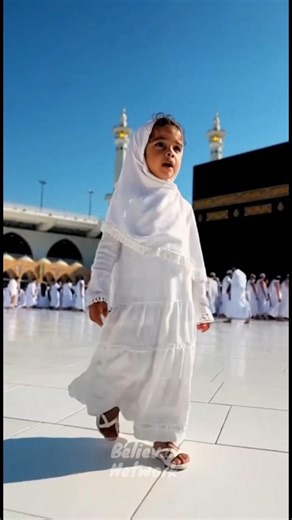 🕋 Why Do Pilgrims Say “Labbaik Allahumma Labbaik”? The Meaning Will Touch Your Heart😭 #labbaik #dua