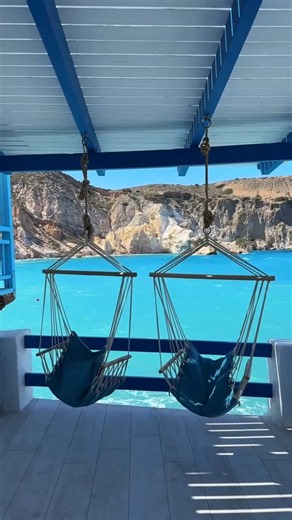 Milos, Greece 🇬🇷 | The Most Beautiful Greek Island You Need to Visit