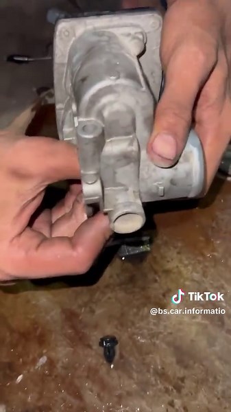 Suzuki Alto Throttle Body Cleaning Process Explained
