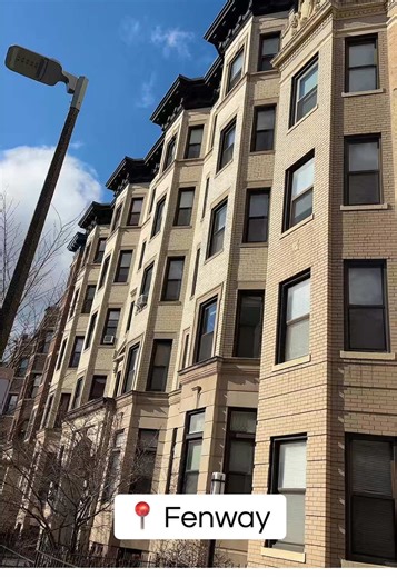 Explore a Stylish Boston Apartment Tour with Office Space