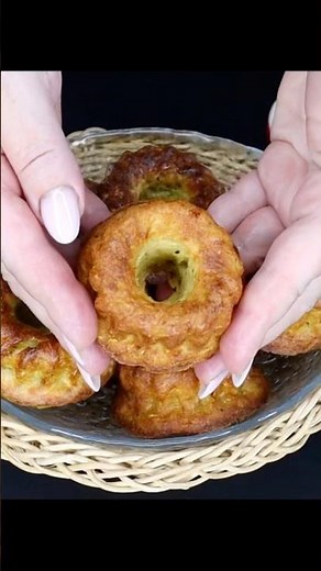Zucchini Muffins – Quick, Easy & Delicious!