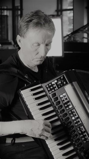 Korg FISA SUPREMA w/Dale Mathis - 1 #accordion #accordionist #accordionmusic #accordioncover