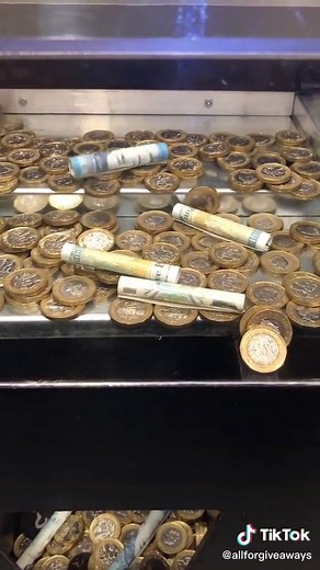 New coin 🪙 pusher #coinmachine #fun #live