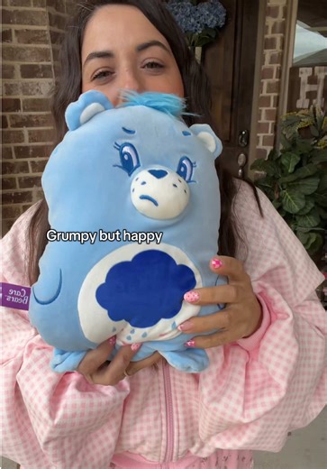 Grumpy Care Bear but make it ✨useful✨ 🐻💙 This Happy Helpers Grump Bear heating pad is the ultimate comfort buddy for sore muscles, cramps, back pain, or just a long day. Soft, cozy, and perfectly weighted warmth that feels like a hug when you need it most. Cute enough to display, comforting enough to keep close, and practical enough to actually use daily. The grumpiest bear with the best job—keeping you warm, relaxed, and feeling better fast. Perfect gift idea for stress relief, self care nigh