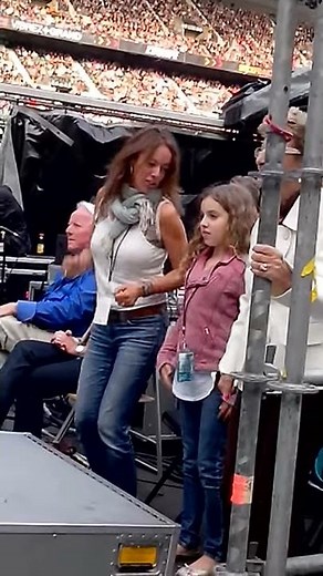 Adéle et Pam Springsteen Stade de france 29 juin 2013