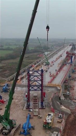 HS2 Coleshill viaducts | Stretching 600m across Birmingham Road #shorts #construction #engineering