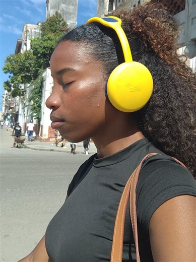 Humor and Nostalgia: Reflections on the Wrong Era