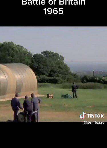 Battle of Britain: Iconic Film Clips with RAF Spitfire