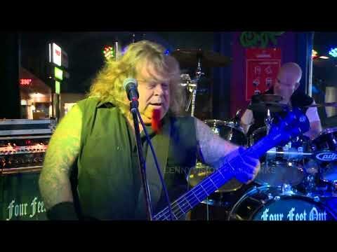 Four Feet Out 11/28/2025