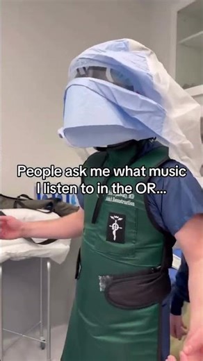 Operating room music is a person choice for any surgeon 🎵🩺 But if you’ve worked with Dr