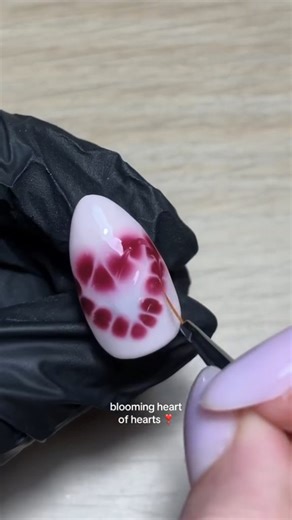 blooming gel heart ❤️ so cute and so simple!!! I see you, girly lover❤️ | Malina Amr