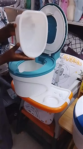Potty training just got a whole lot easier! 🚽👶 Introducing the Kids Potty that's just like Mom and Dad's! 🚽 Same features as a normal toilet, but designed just for little ones! 💩👍 Fun, sturdy, and easy to clean, this potty is the perfect companion for your mini-me's potty training journey! 🎉👏 #KidsPotty #PottyTraining #BigKidStatus #ToiletLikeMomAndDad WE ARE LOCATED ALONG RONALD NGALA STREET CITY CENTER MALL M 1 SHOP 3 🥳🥳 We offer country wide delivery at applicable rates PAY ON DELIVE
