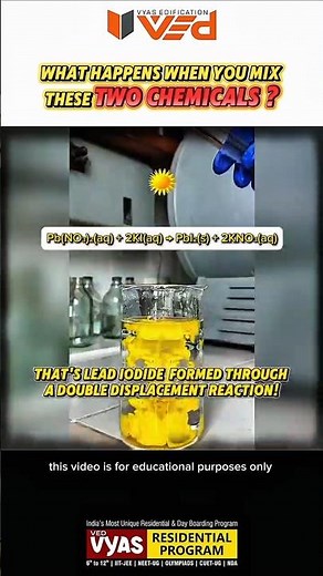 Amazing Chemistry Experiment: Lead Nitrate and Potassium Iodide Reaction!