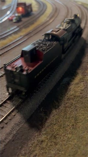 PRR I1sa 2-10-0 Hippo #4326 Heads East Light Engine