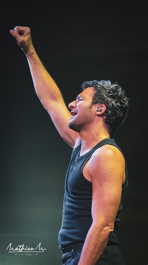 @amir.h chante nous a l’arena de Genève la dernière du c tour le 20.12.2025 #amirctour #amir | Come-on-stage