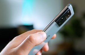 Zo check je of je telefoon gehackt is