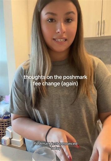 @Poshmark is changing their fees…. Again. How do you feel about this??? #poshmark #poshmarkseller #poshmarkreseller #poshmarkcommunity #reseller