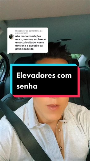 Como funciona um elevador com senha