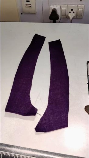 Design blouse kese banate hai ||😱🤯#youtubeshorts #blousedesign #trending #vairalvideo