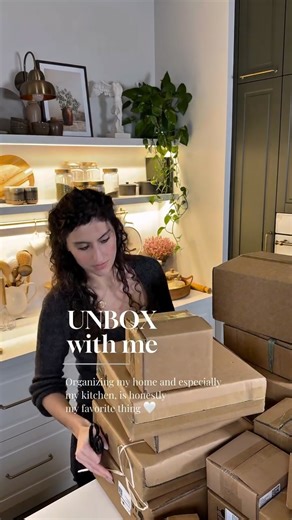 Alexandra Nikolidaki on Instagram: "Plates, bowls, cups… all the little things that make a house feel like home. Organizing my home — and especially my kitchen — is honestly my favorite thing. An organized kitchen invites you to cook, lets everything flow, and turns cooking into pure joy. I’m deeply drawn to natural textures — this unboxing is all about ceramic. I always choose natural materials, because what we cook and serve our food in, matters. #unboxing #unpacking #kitchenproducts #kitchens