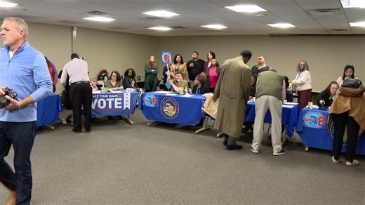 Candidates line up for coveted top ballot slot as petition filing for 2026 Illinois primary begins