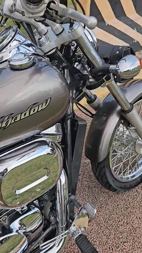 109K views · 2.8K reactions | HONDA SHADOW 750CC 2007 TITULÓ LIMPIO PEDIMENTO A1 FACTURA DE LA COMERCIALIZADORA LLANTAS NUEVAS EN BUENAS CONDICIONES CEL 55 1829 0985 $74,000 | Motoplace | Facebook