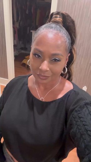 Motivational Monday - People who play victim. Be careful of people who play the victim to a situation they created. There are so many people who do not take any accountability and blame others for everything. This behavior stops their growth personally and in business, and your association with these people will hinder your progress in life. #motivationalmonday #entrepreneurship #peoplewhoplaythevictim #association | Bobbie Robinson