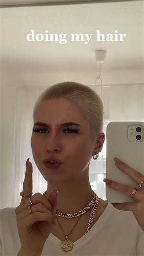 inspired by @cocoblake p.s i’ve never done it without my boyfriend before #fyp #buzcut