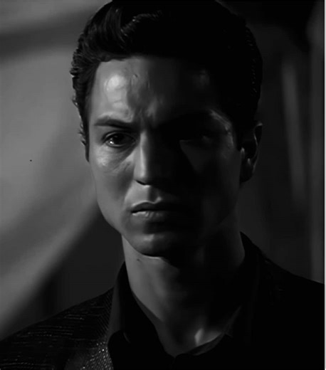 Young Benjamin Bratt - A Glimpse Into His Early Years