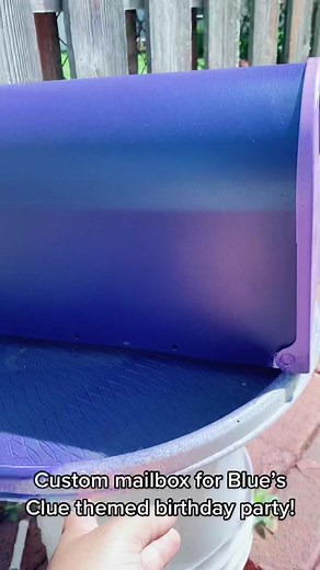 DIY Blues Clues Party Mailbox for Birthday Cards