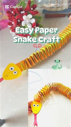 Easy paper snake craft🔖✂️🐍 #diy #homemadepapercraft #easycraft#ppersnakecraft #aesthetic