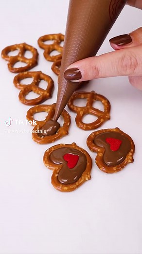Valentine Chocolate Pretzel Hearts Recipe