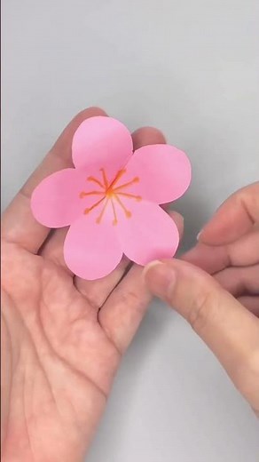 Origami flower with ticky note 🌸