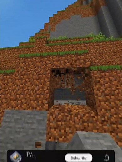 How to Build a 2x2 Secret Door in Minecraft! 🚪 #shorts