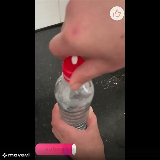 Watering flowers is easy #experiment #reallifehacks #howtomakeoil