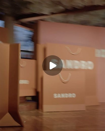 ‎Youssef omar - يوسف عمر‎ on Instagram: "Enjoyed a stylish evening with @sandroparis  @nileprojectsretail @flarepr"