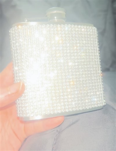 Michaela Lee on Instagram: "Emma Frost cosplay 💎 this is an inspired look I thought she'd wear~ there are more coming! ❄️ . . . . #marvelrivals #marvelrivalscosplay #marvelcomicscosplay #marvelcosplayer #marvelcosplays #emmafrostcosplay #xmencosplay #xmencomics #emmafrost"