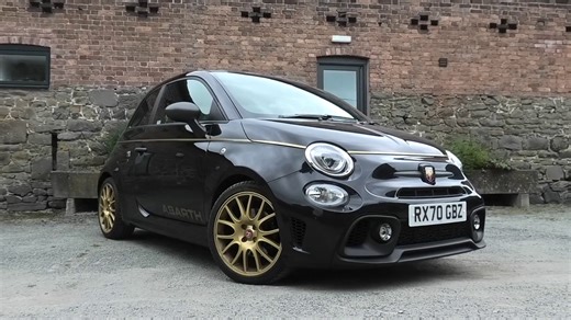 Abarth 595 Scorpioneoro – Long Drive Review & Real-World Comfort