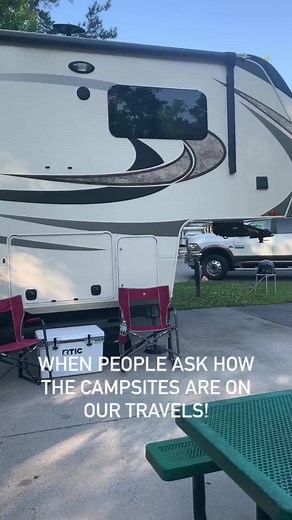 People ask us how we like the campgrounds on our travels. For the most part we find good ones. And every once in a while there is a bad one. One that looked great on the website. Lol. And sometimes I forget to look at reviews. And sometimes when you’re on a budget, you get bad ones too. .Just wanted to be honest and open with y’all too. Not all campgrounds are Instagram beautiful! #rv #rveels #camping #campgrounds #thegoodandbad #campgroundreviews #nomads #rvnomads #rvtravels #rvcouple #reelscou