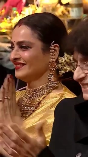 Zindagi Pyar Ka Geet Hai Ise Har Dil Ko Gaana Padega#Padmini Kolhapure#Rajesh Khanna#Kishore Kumar