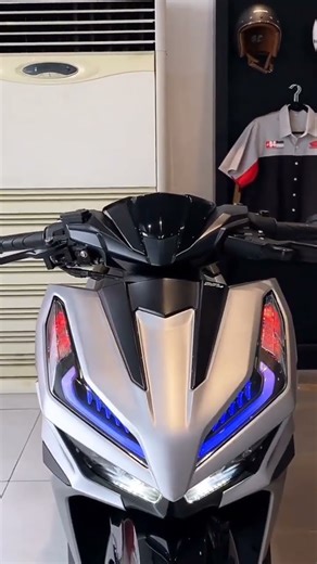 💙🔥 New VARIO 125 SE ~ 2025 Matte Silver