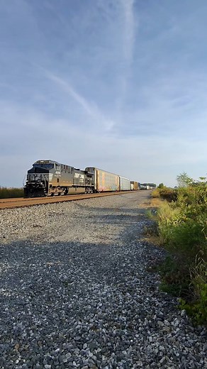 Railfanning NS 179 - Spetember 21, 2025 - Marion, Ohio #Train #Trains #Railway #Railroad #Railfan #Railfanning #Locomotive #Engine #RailroadsofAmerica #foamer #foaming #trainspotting #MetaQuest | MP Rail Photography