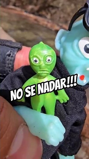 LITTLE MARTIAN WHAT DID YOU DO!!! 🤬 #humor #viral #water #shorts #fyp #funny #aliens