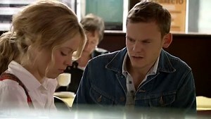 Lip Service S02E05