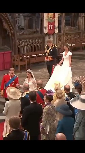 1.9M views · 10K reactions | Princess Catherine The True Expert at Curtsying 殺 Royal The Doyel | Rieke Meilanis | Facebook