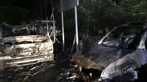 Cars destroyed when Houston auto repair shop engulfed in flames