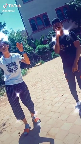 Søker_LåkehāL sur TikTok